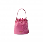 Prada Re-Edition Re-Nylon Emailitud Kolmnurkne Metalllogo Paelaga Kinnisega Kangast ja Nahast Koppkott Mini Naiste kotid Korall-Roosa 1BE067_R064_F0638 Box(Basic Set+Box)