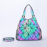 Naiste teemant-geomeetriline kandekott, kokkupandav &otilde;lakott, holograafiline laserkiirekott 1 must