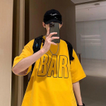 Meeste l&uuml;hikeste varrukatega T-s&auml;rgid Graafilise tr&uuml;kiga kirjaga Poolvarrukatega T-s&auml;rgid Pullover T-s&auml;rk Juhuslik T-s&auml;rk Meeste Korea Vabaaja Kaela Retro Topid M must