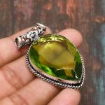 Peridot Gemstone 925 Sterling Silver k&auml;sitsi valmistatud imeline ehteripats 1.97 Inches roheline