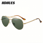 HdHues Outdoor Play metallist polariseeritud konnapeegel meestele ja naistele, kes s&otilde;idavad HD polariseeritud p&auml;ikeseprillidega, UV400 must