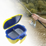 Kalap&uuml;&uuml;gi landikohvri karp hingav kerge punane ussihoidja