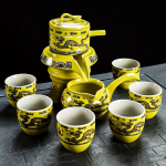 1 komplekt Lazy teekomplekt Magnetiline vee &uuml;mbersuunamine P&ouml;&ouml;rlev kaas kaussi teekeetja Automaatne Hiina draakoni teekann teetassid Tee lemmiklooma teealus Hiina Kung Fu Te Golden Dragon Lazy Man