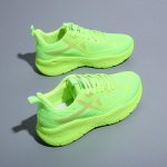 Unisex tossud Hingav libisemiskindel vastupidav sulgpallijalatsid Tennise spordijalatsid Meeste spordijalatsid 43 fluorestseeruv roheline v&auml;rv