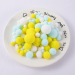 130 tk. Pulmakaunistuste liim riidele tarvikud Macaron Pompom karusnahapallid 1&ndash;3 cm Pomponid isetehtud pehmed pomponid, k&auml;sit&ouml;&ouml;