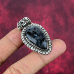 Larvikite ripats, 925 Sterling h&otilde;bedast ripats v&auml;&auml;riskivide ehted, k&auml;sitsi valmistatud ripats, imelised ehted, kingitus talle 1.97 Inches