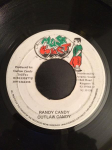 7-tolliline plaat OUTLAW CANDY - Randy Candy NONE Must Bust Jamaica Reggae, Ska & Dub Kasutatud