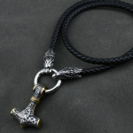 Meeste roostevabast terasest Hundipea P&otilde;hjamaade Viikingi amulet Thor'i haamri ripatsiga kaelakee nahkketiga 50cm black