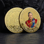 Kuningas Charles III metallist m&auml;lestusm&uuml;nt Briti kuninglik &Uuml;hendkuningriigi kuningas v&auml;ljakutse m&uuml;ndid v&otilde;tmehoidja k&auml;sit&ouml;&ouml; suveniirkingitus kuld