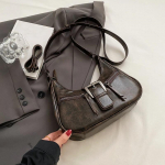 Retrov&ouml;&ouml; disainiga PU-nahast &otilde;lakotid naistele 2024. aasta kevadised v&auml;ikesed vintage naiste kaenlaalused k&auml;ekotid kohv