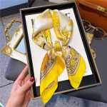 70*70cm siidist r&auml;tik ruudukujuline tr&uuml;kitud sall naiste satiin kaelaga juuksepael Pehme kaelar&auml;tt Bandana Foulard 70*70cm