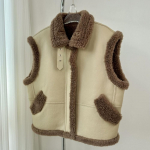 Talvine mood Vanaaegne nahast lambavillast vest naistele Uus disain Soe retro l&uuml;hike vest Naiselik esteetiline vabaaja k&otilde;rgmoe jakk one size fits all khaki