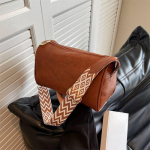 Kvaliteetne PU-nahast &otilde;lakott naistele Vintage PU-nahast naiste v&auml;ike k&auml;ekott Padja k&auml;ekott 23x10x15cm veinipunane v&auml;rv