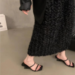 2024 Suvine Uus Lihtne Avatud varbaga &Otilde;hukeste rihmadega Kiilsandaalid Ruudukujulise ninaga Seksikad K&otilde;rge kontsaga Rooma sussid Pl&auml;tud Sinised Slaidid 35 must