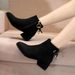 Elegantsed keskmiste kontsadega papud Naiste poolsaapad Seemisnahast l&uuml;hikesed kingad naisele Must jalats Stiilne pakkumine 2024. aasta kevad 35