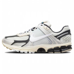 Nike Zoom Vomero 5 Supersonic Light Bone Black Tossud vabaajaks FN7649-110 41