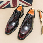 Luksuslik Disainer Meeste Punased Mustad Paeladega Oxford Kingad Briti H&auml;rrasmees Ametlik Pulmakleit Homecoming Sapatos Tenis Masculino 39