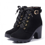 Naiste talvesaapad Kingad Tursked k&otilde;rge kontsaga pitsilised poolsaapad Naiste platvormkingad lukuga 42 must