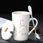 Loov keraamiline kruus &ndash; kaane ja lusikaga T&auml;htkujud, ideaalne kingitus paaridele Leo Spoon with Lid