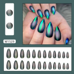 V&otilde;ltsk&uuml;&uuml;nte plaaster k&uuml;&uuml;neplaaster mandlik&uuml;&uuml;ne keskmine Euroopa stiilis kassisilma k&uuml;&uuml;neplaaster