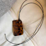 Retro Leopard Print Kamm Peegel Ripats Kaelakee Naistele T&uuml;drukutele Ni&scaron;i isikup&auml;ra Mitmek&uuml;lgne Must Tross Pikk Kampsun Keti Kingitused