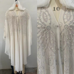 Pikk kapuutsiga keepkleit kuumliimitud strasskivide ja helmestega, moslemi abaya, elegantne, stiilne naister&otilde;ivas One Size