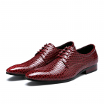 Moodsad Luksuslikud Teraviljalised Meeste Kingad Slip-on Oxfordid Nahast Kingad Terava Ninaga Formaalseteks &Auml;rikleitideks Suurused Vabaaja Lamedad Kingad 37 punane