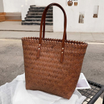 Yogodlnsi rotangist k&auml;sitsi valmistatud k&auml;ekott Woven Lady Beach &otilde;lakott Totes Bolso sac Summer Travel Pack 26x13x29cm pruun