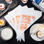 &Uuml;hekordselt kasutatav kondiitritoodete kott kookide kaunistamiseks. 50/100/200/500 tk 50pcs