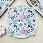 20tk/pakend 33*33cm 2-kihiline lillemustriga peosalvr&auml;tik