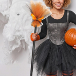 Halloweeni n&otilde;ialuua harjavars pidulikeks karnevalideks, oranž