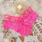 Naiste seksikad sidemega pitsilised madala v&ouml;&ouml;kohaga alusp&uuml;ksid Moodsad &uuml;hev&auml;rvilised stringid, eksootiline aluspesu M