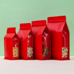 50 tk v&auml;rvilisi alumiiniumfooliumist Ziplock-kotte teep&auml;hklite teravilja kohviubade s&auml;ilitamiseks. Paksendatud korduvkasutatav p&uuml;stise tihendiga kott. 20x30x10cm punane