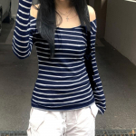 Naiste triibuline &uuml;he &otilde;laga pikkade varrukatega topp lohvakas tuule ni&scaron;&scaron; sadu valgust kattev liha &otilde;huke T-s&auml;rk L tumesinine v&auml;rv