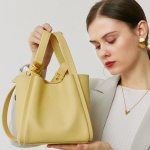 Nahast kott naistele, Suvine k&ouml;&ouml;giviljakorv, Pehme ehtsast nahast naiste kott, &Uuml;he &otilde;la k&auml;ekott ja crossbody kott naistele 19.5*13*18