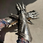 Nazguli S&otilde;rmuser&uuml;&uuml;tel Terasest Kindad Kiiver Ratsu LOTR SCA LARP Kindad Kingitus black