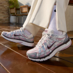 Nike P-6000 H&otilde;bedane Burgundiapunane Ploomikreem (Naiste omad) 36