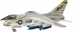 Hasegawa USA merev&auml;e Corsair II r&uuml;ndelennuki plastmudeli komplekt B8 1/72 A-7A lennukikandjalt