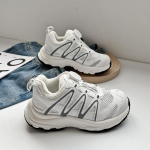 Laste spordijalatsid hingavad suvised vabaajajalatsid &Otilde;ues matkajalatsid Laste v&otilde;rgust isakingad 32 hall