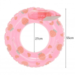 Beebi t&auml;ispuhutav ujumisr&otilde;ngas ananass maasikas armas tr&uuml;kitud kaenlaaluse r&otilde;ngas PVC suvebassein beebi ujumis ujuv vesi l&otilde;bus m&auml;nguasi