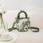 Luksuslik &otilde;limaaliga lilleline &auml;mbrikott reguleeritava rihmaga Hiina vintage l&otilde;uendist Crossbody kott Kunstiline akvarelltr&uuml;kiga naiste kott 19*5*20cm roheline