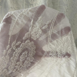 0,9 meetrit/partii 130 cm lai 3D geomeetriline abstraktne lilleline tikandiga pitskangas aknaekraani kleidi r&otilde;ivaste kaunistuskangas L 0.9Meter*W 1.3Meters aprikoosi