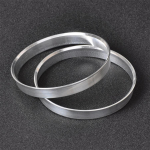 4 tk/komplekt BMW rattarummu tsentrilistele r&otilde;ngastele 74,1 mm kuni 72,6 mm keskr&otilde;nga alumiiniumist