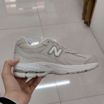 New Balance 2002R Suuremate Laste Bež Fliisvoodriga Laste Tossud Kreemikas GC2002TM 35.5