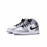 Air Jordan 1 Mid Light Smoke Grey EU 35.5 hall