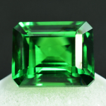 Naturaalne Tsavoriidi Granaat Emerald L&otilde;ige Roheline 10.00 Ct Sertifitseeritud Lahtine V&auml;&auml;riskivi 11.9 mm Each roheline