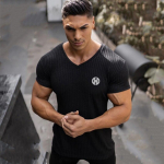 Muscleguysi meeste j&otilde;usaaliriided suvine mood vabaaja treeningud mugavad l&uuml;hikeste varrukatega kootud, hingavad treeningtopsid M must