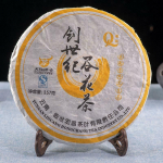 2008 Pu-erh laagerdunud toores Puer tee 357g Yunnan Lincang iidne puu Puerh Gu Hua Cha