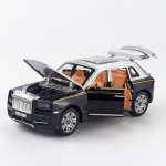 1/30 Scale Rolls Cullinan Diecast automudeli m&auml;nguasi, tagasit&otilde;mmatav m&auml;nguasi koos heli ja valgusega lastele V&auml;ikelapse poistele T&uuml;drukutele Kingikogu 1/30-16.5x6.5x6.5cm must