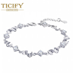 Punase oa amet&uuml;sti k&auml;ev&otilde;rud on moes ja lihtsad valge